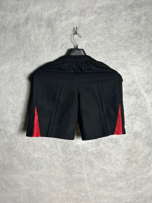 Nike Better World Black Short - Medium