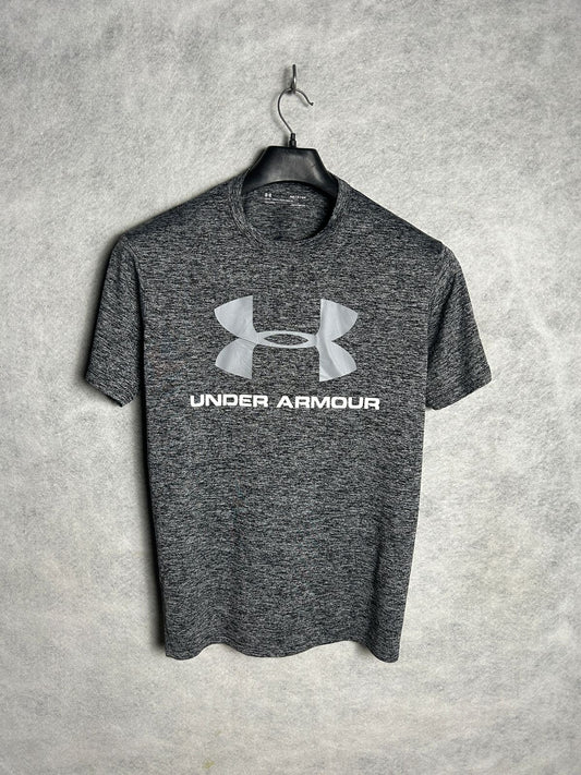 Under Armour  Round Neck - Small