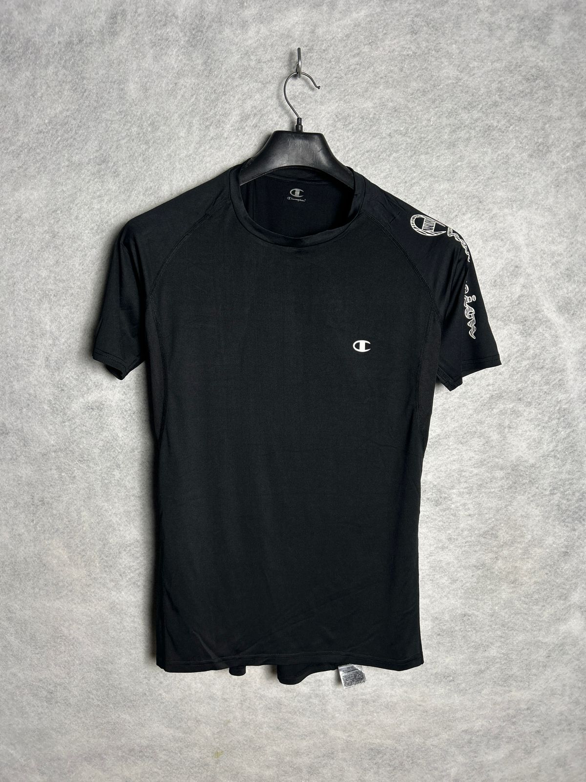 Champion Black Fit Round Neck - Small