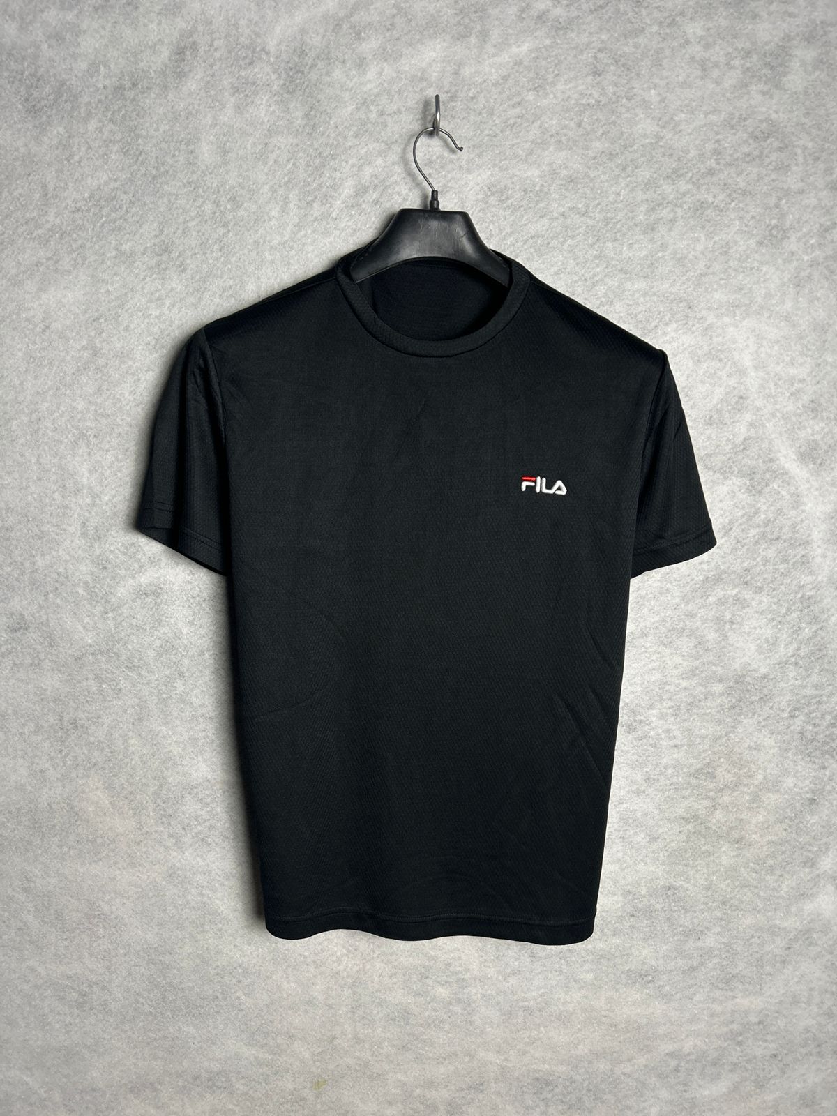 Fila Black Round Tee - Medium