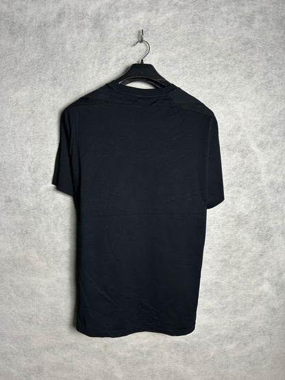 Umbro Black Round Neck - Large