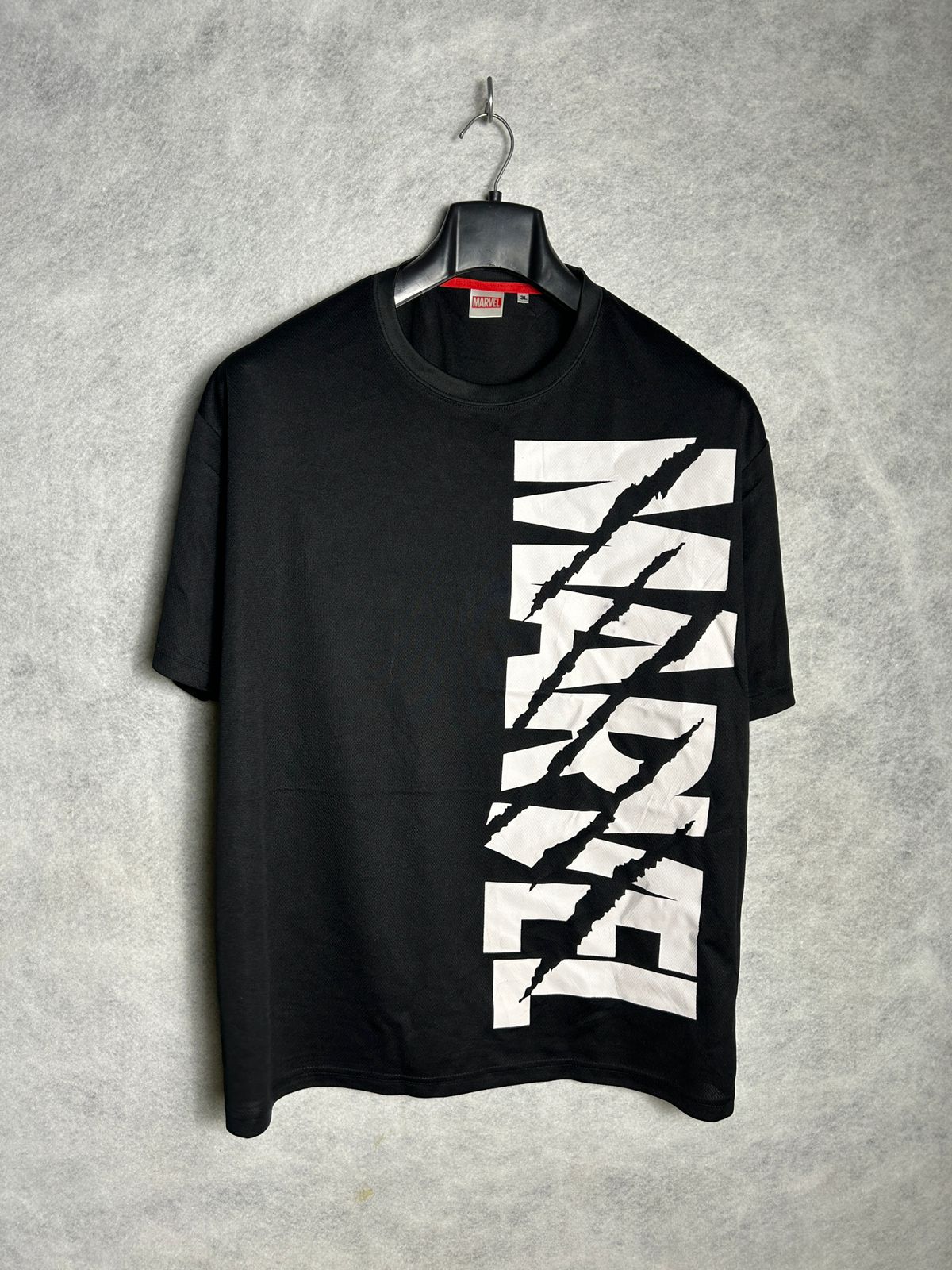 Marvel Black Round Neck - 3L