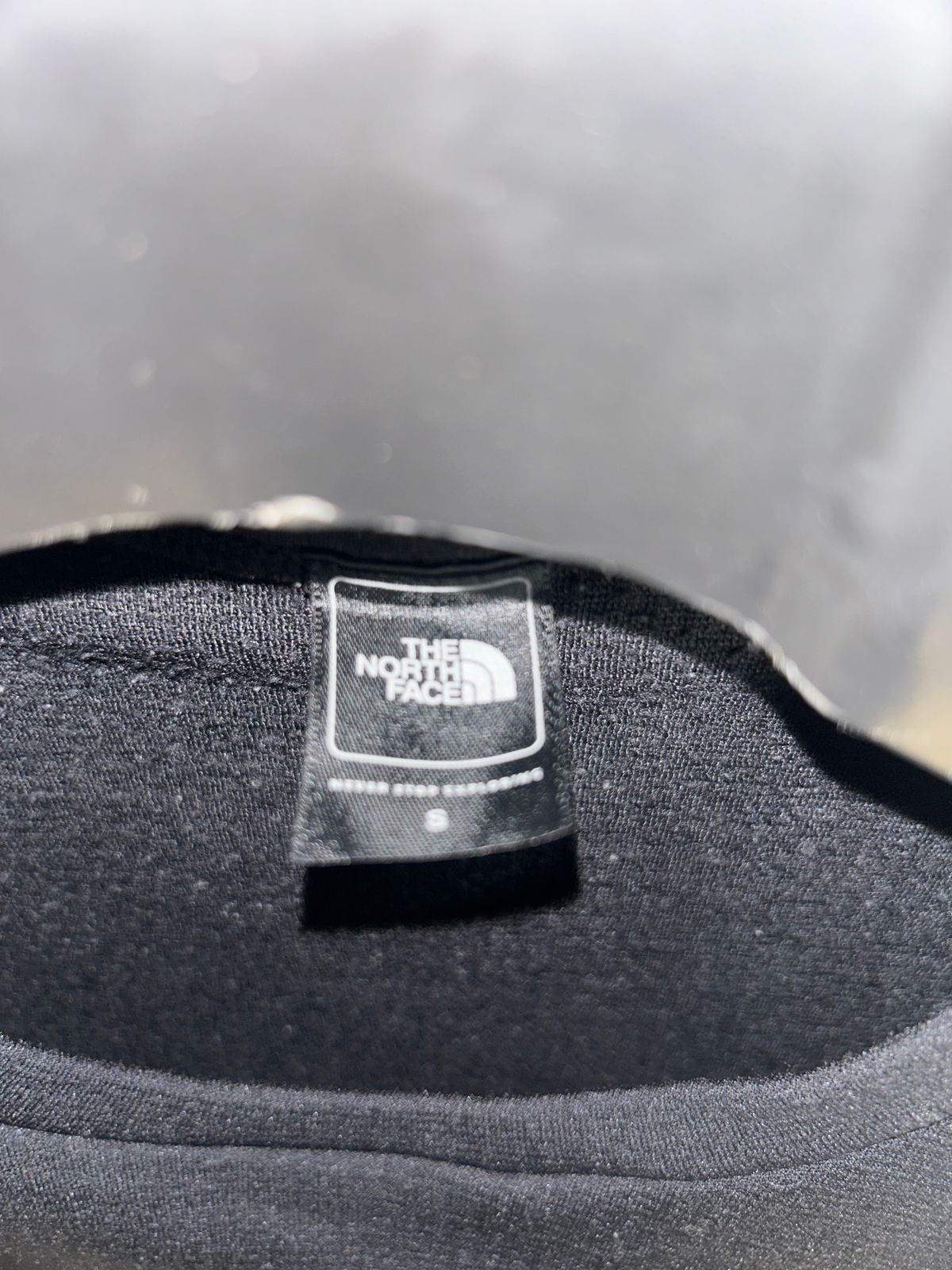 The North Face Round Tee - Small