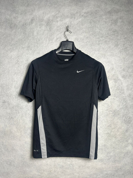 Nike Fit Dry Black Round Tee - Medium
