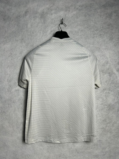 Adidas Clima Lite FreeLift Round Tee - Medium