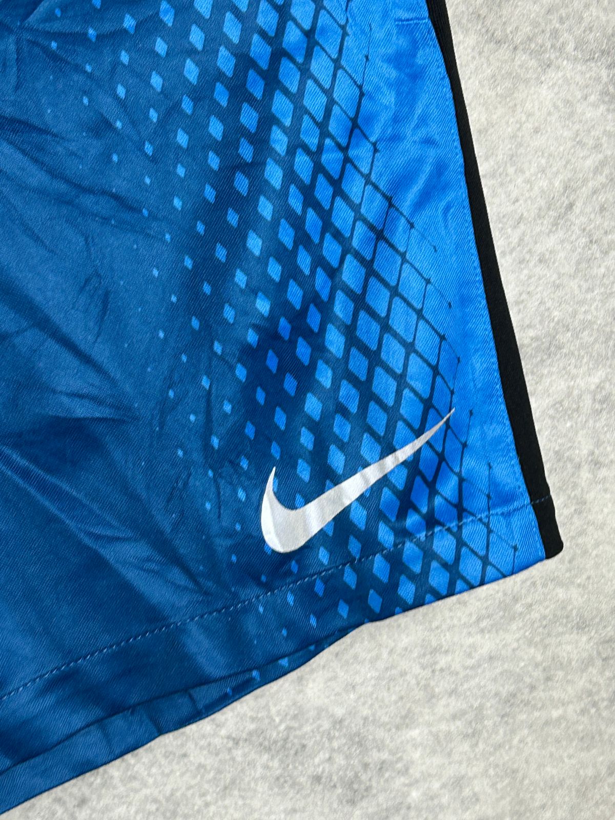 Nike Two Shades Of Blue Short - Medium
