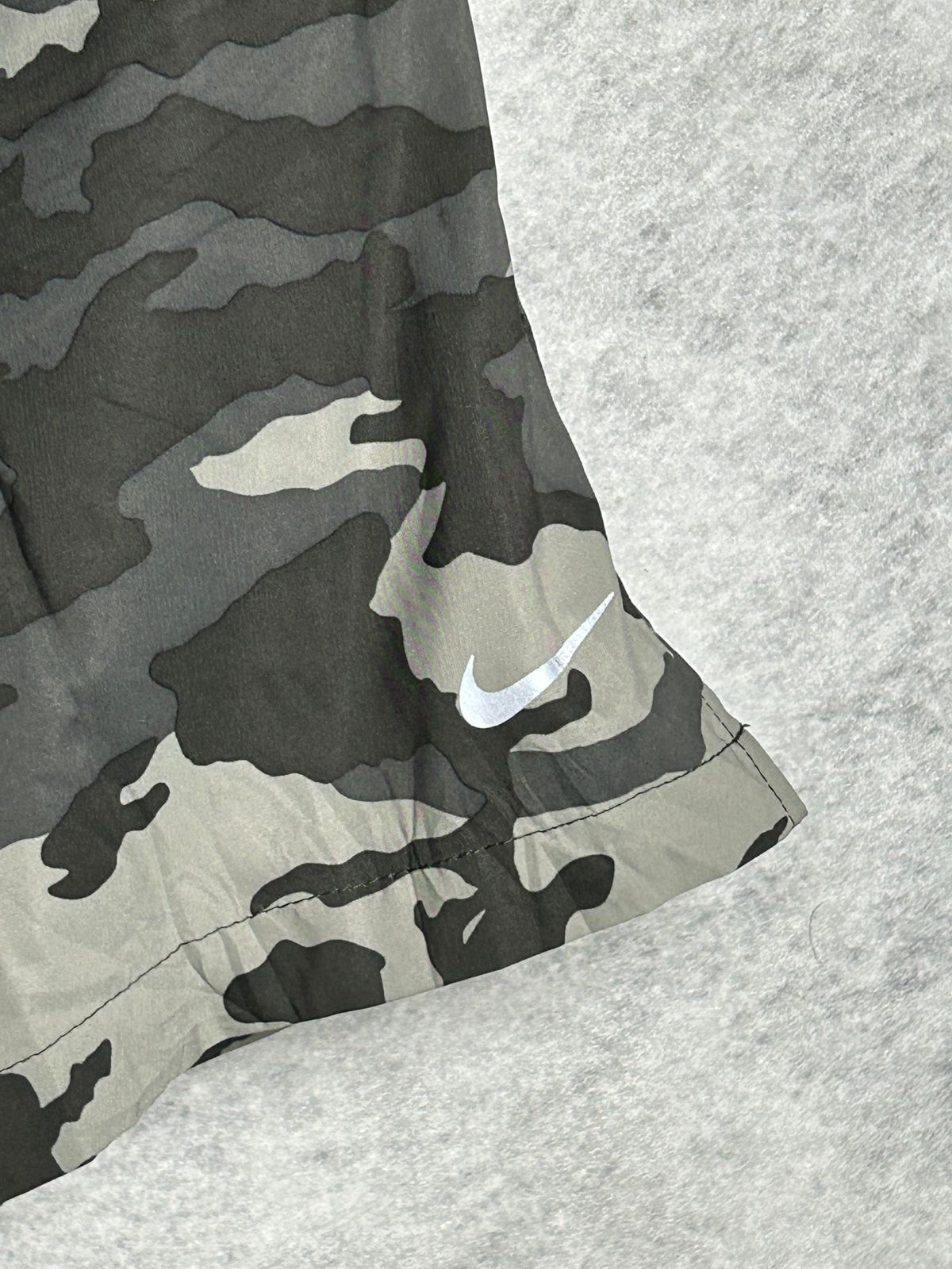 Nike Better World Army Printed Short - Large