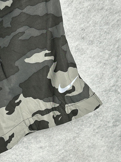 Nike Better World Army Printed Short - Large