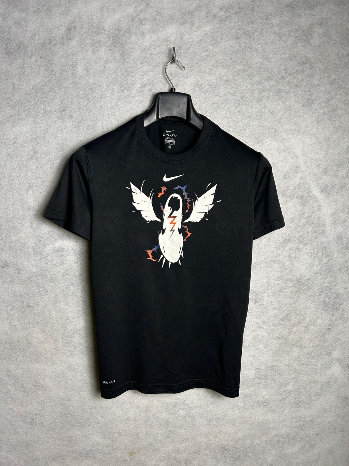Nike Better World Run Thunder Angle Printed Tee - Medium