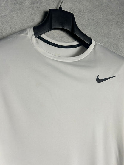 Nike White Round Neck - XL