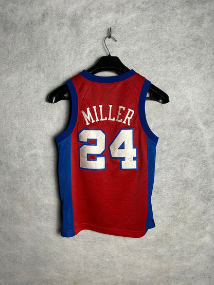 Nike Clipper 24 Logo Sando V Tee - Medium