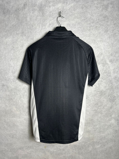 Nike Fit Dry Black V Neck Tee - Large