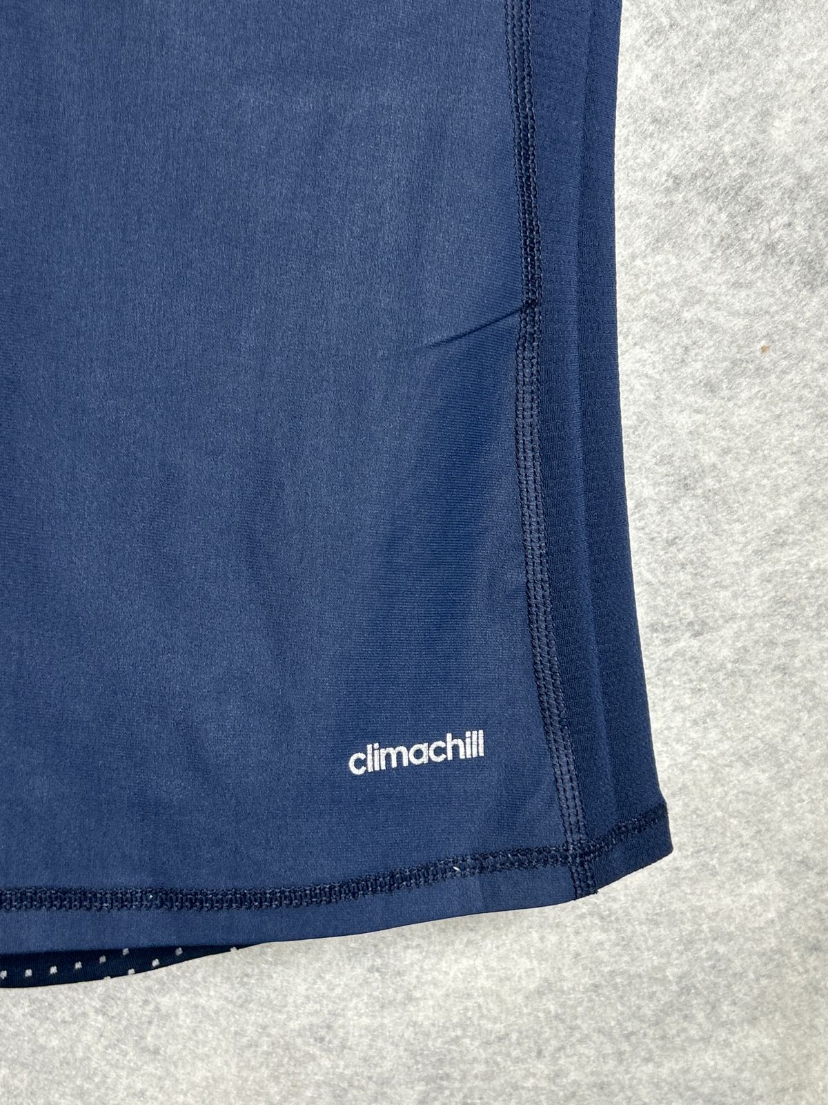 Adidas Climachill Play Joueur Compression X Fitted Round Neck - XL