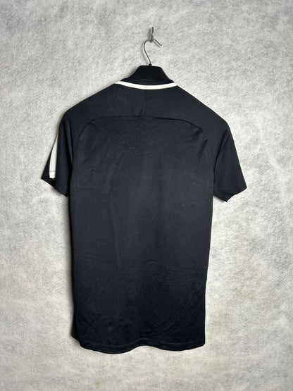 Nike Dri Fit Black Textured Tee - Medium