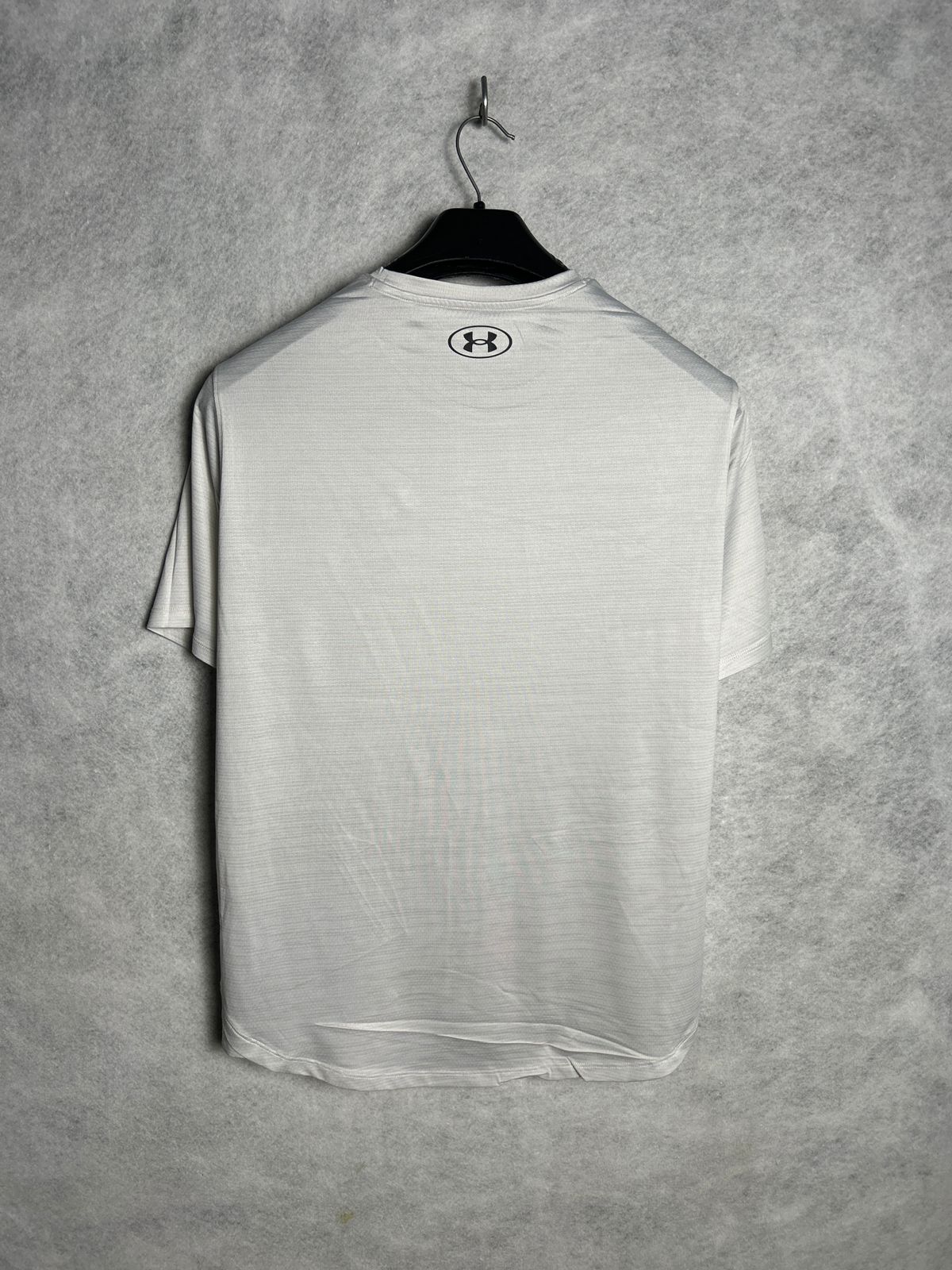 Under Armour Smokey Grey Round Neck - Large