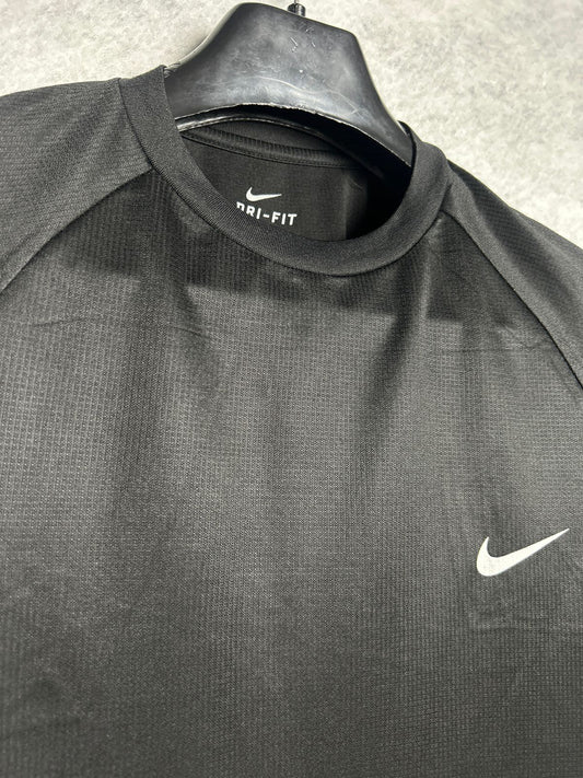 Nike Black Round Neck - Large