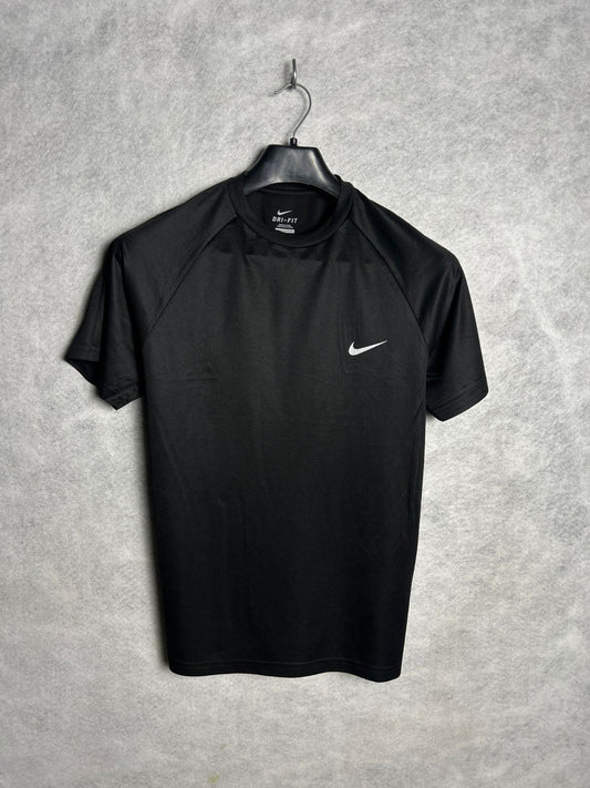 Nike Black Round Neck - Large