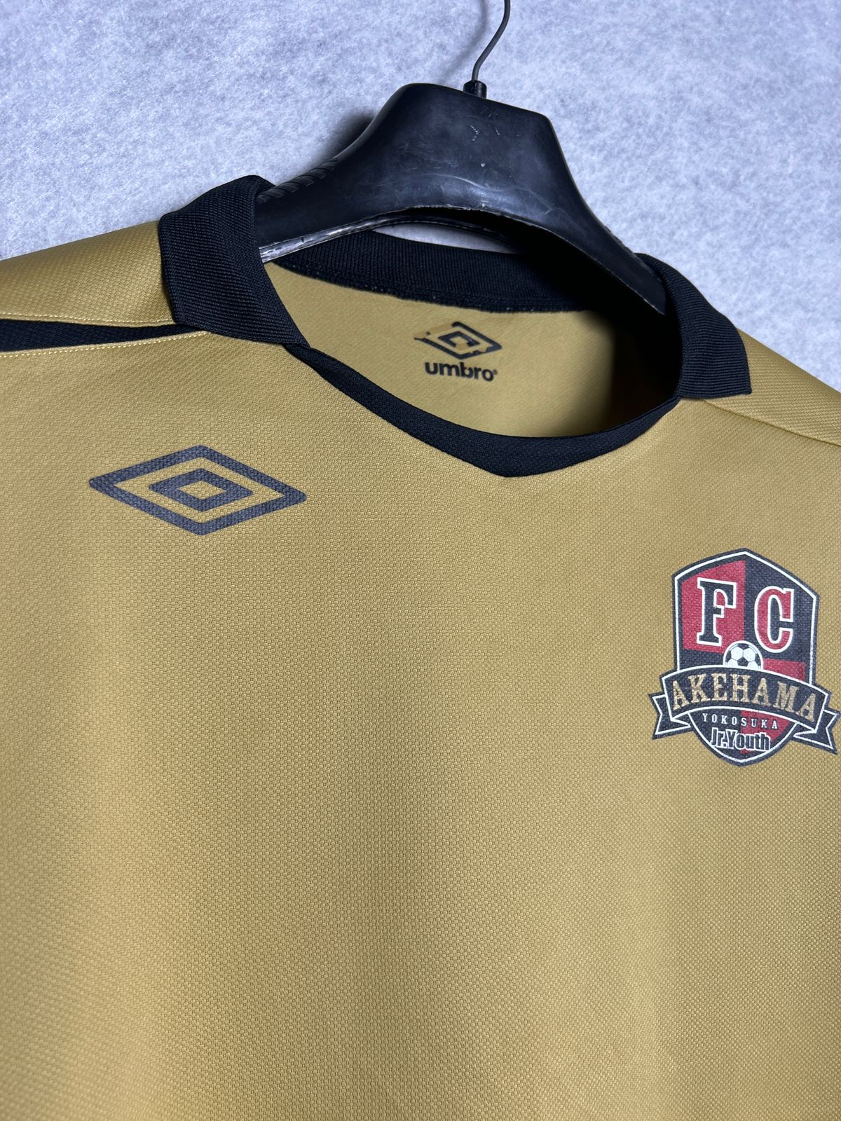 Umbro Golden FC Tee - Large
