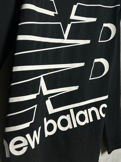 New Balance Black Full Sleeves Round Neck - Small