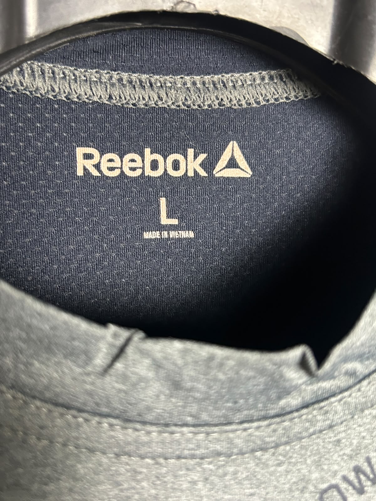 Reebok Gray Round Neck - Large