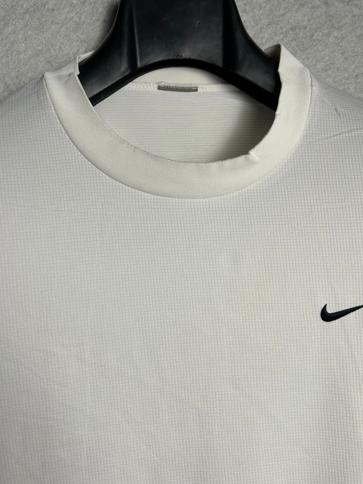 Nike White Round Neck - XL