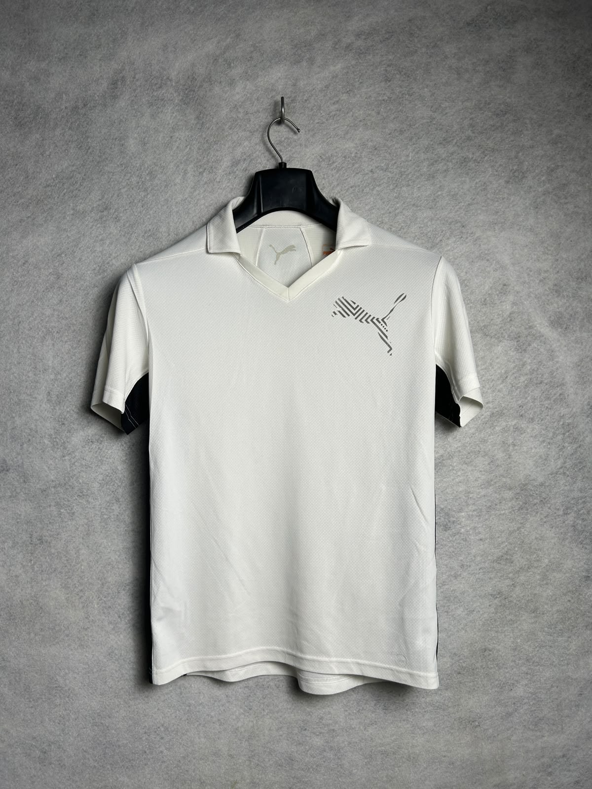Puma White V Polo - Small
