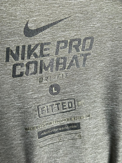 Nike Pro Combat Fitted Dry Fit Round Neck - Large