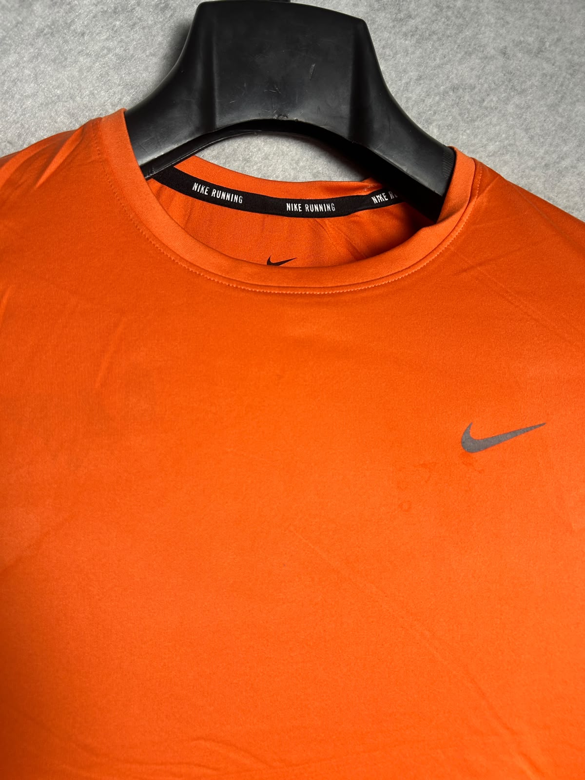 Nike Running Orange Round Neck - Small
