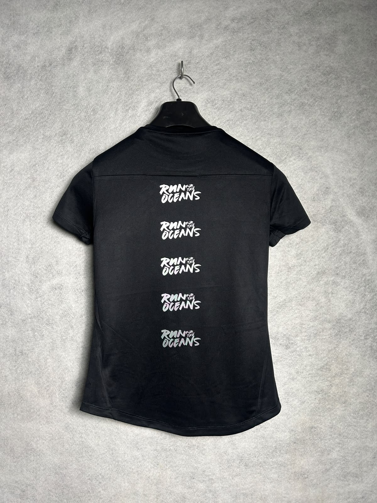 Adidas Run For The Oceans Round Neck - Small