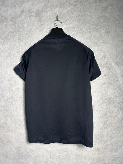 Asics Black & Glod Round Tee- Large