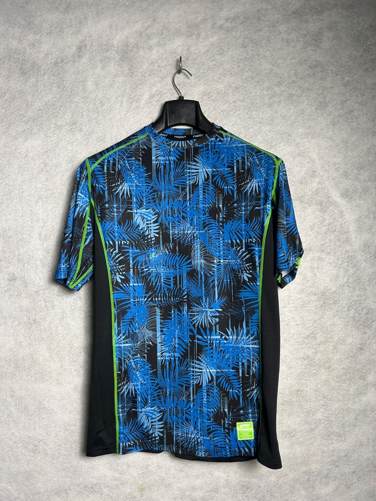 Find Out Round Tee - 3L