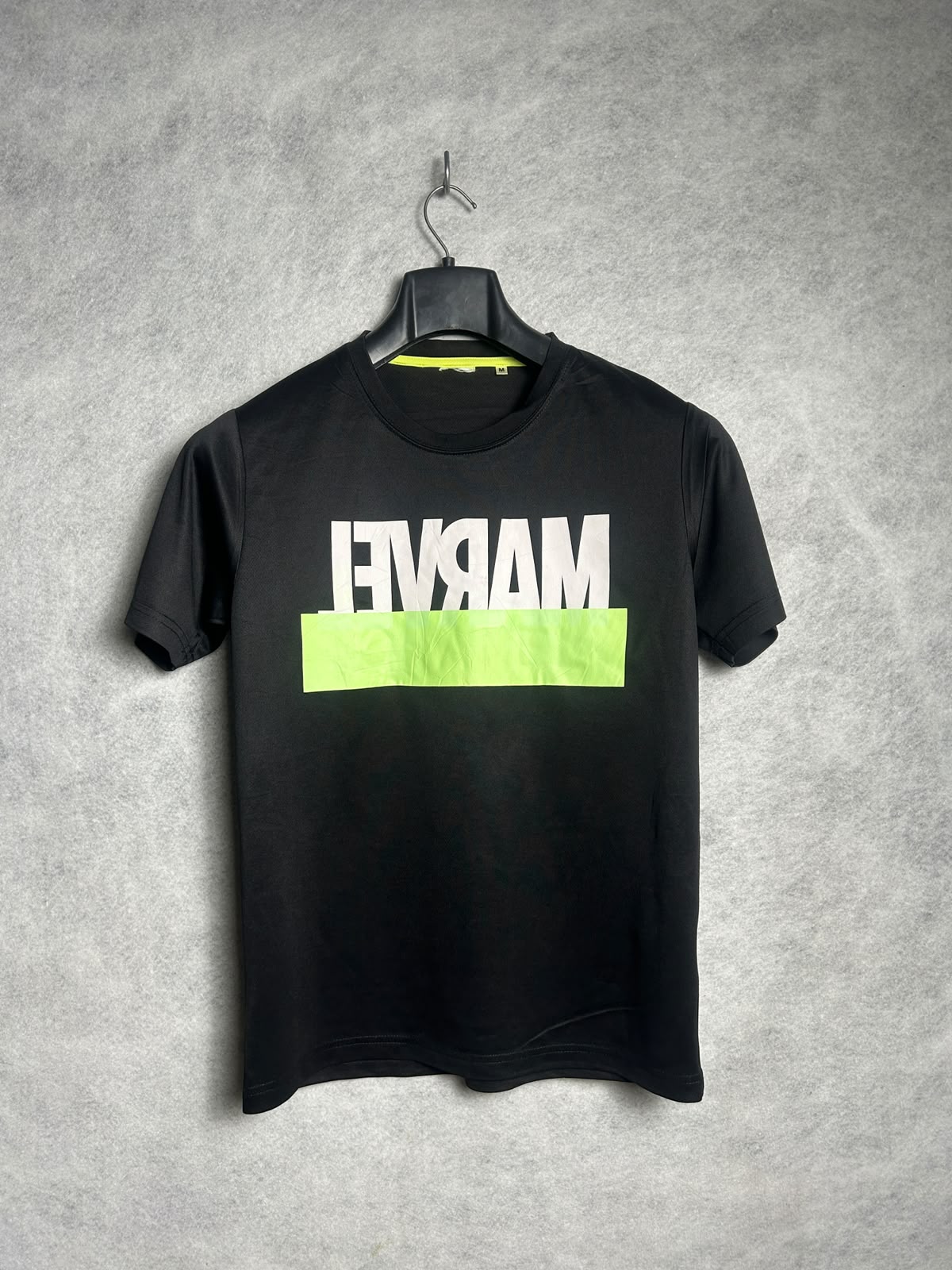 Marvel Black Round Neck - Small
