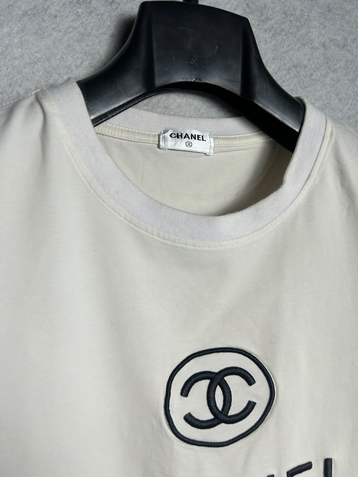 Chanel Cream White Round Neck - Small