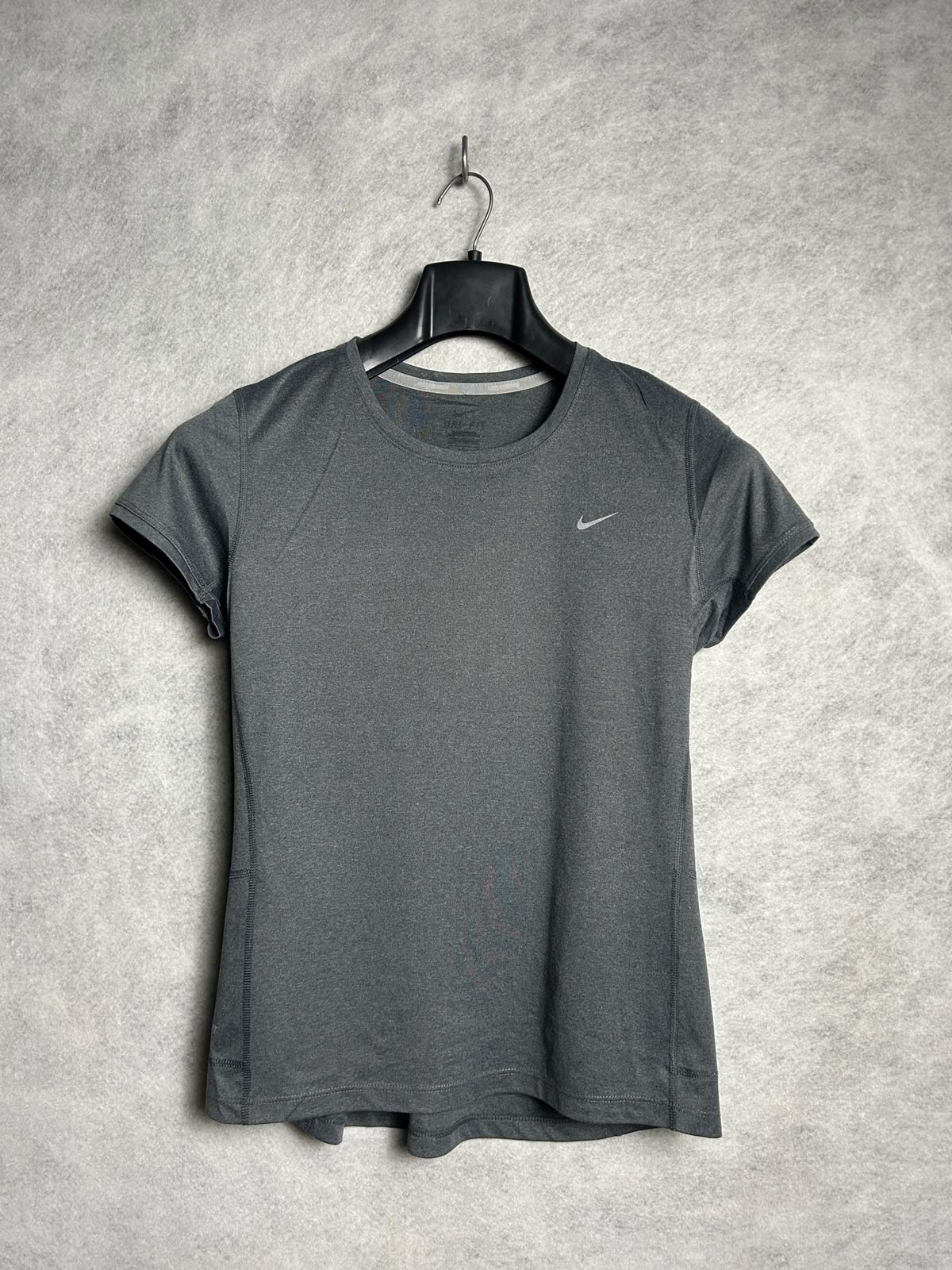Nike Dri Fit Gray Round Neck - Large