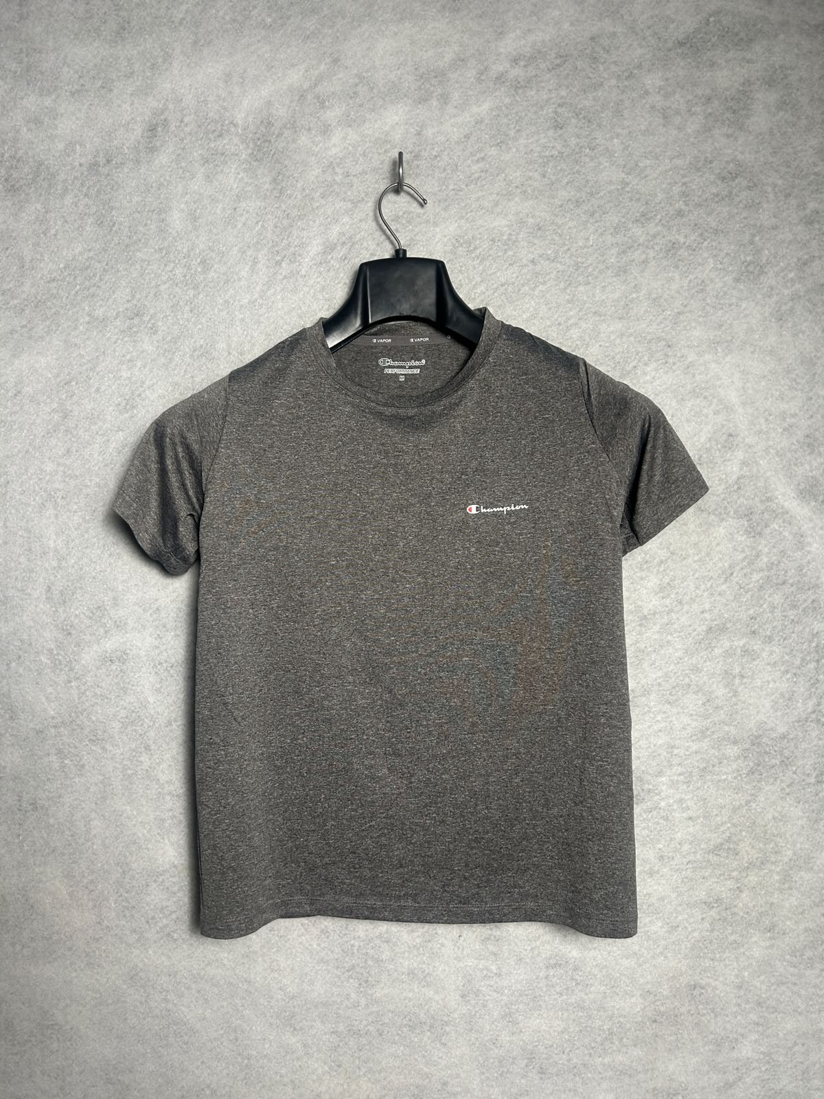 Champion Vapor Performance Round Neck Tee - Medium