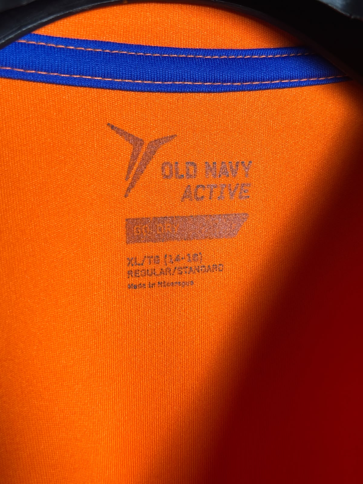 Old Navy Active Orange - XL