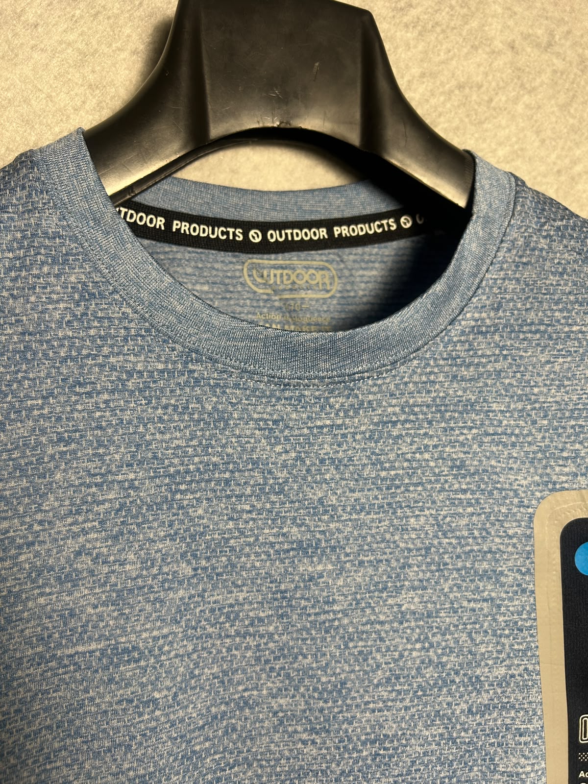 Outdoor Product Round Neck - Small