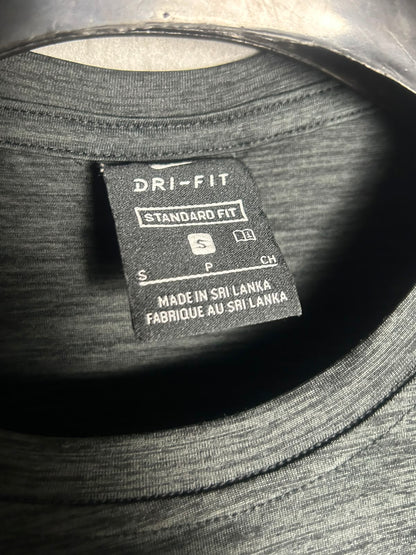 Nike Black Round Neck - Small