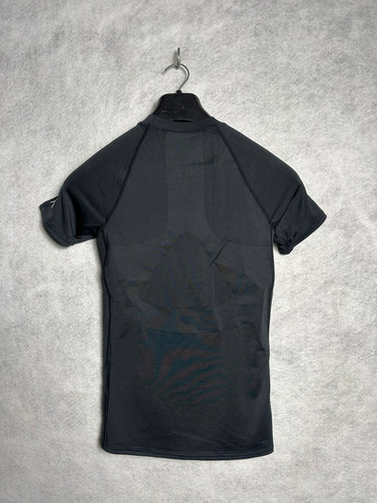 Reebok Play Dry Black Compression Round Neck - Large