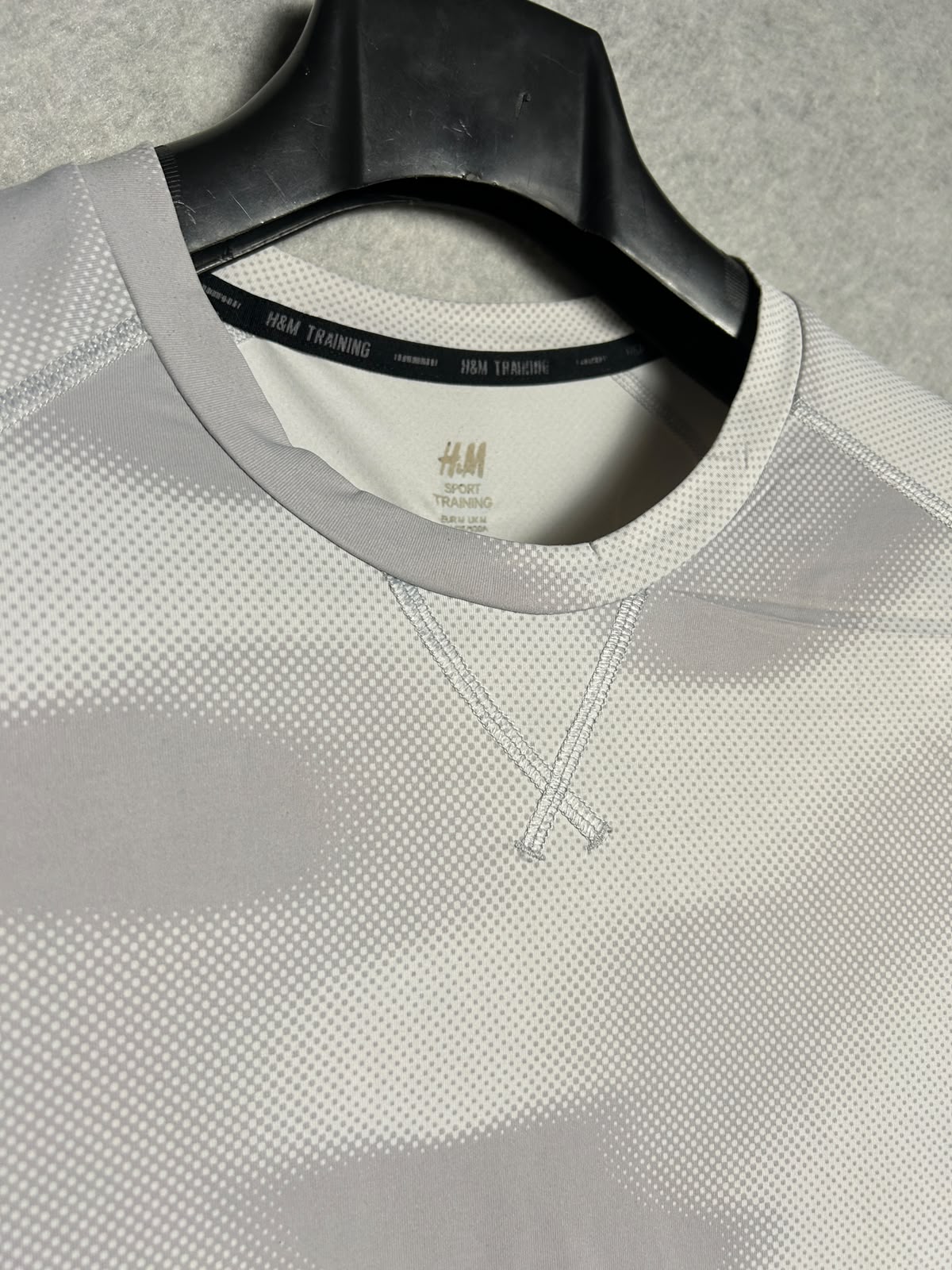 H & M Training Sport Round Neck - XL