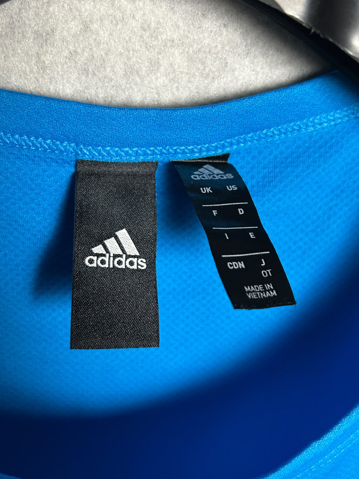 Adidas Blue Round Neck - Small