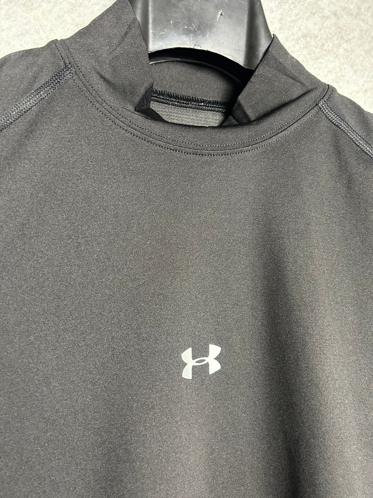 Under Armour Compression Round Neck Heat Gear Black - XXL