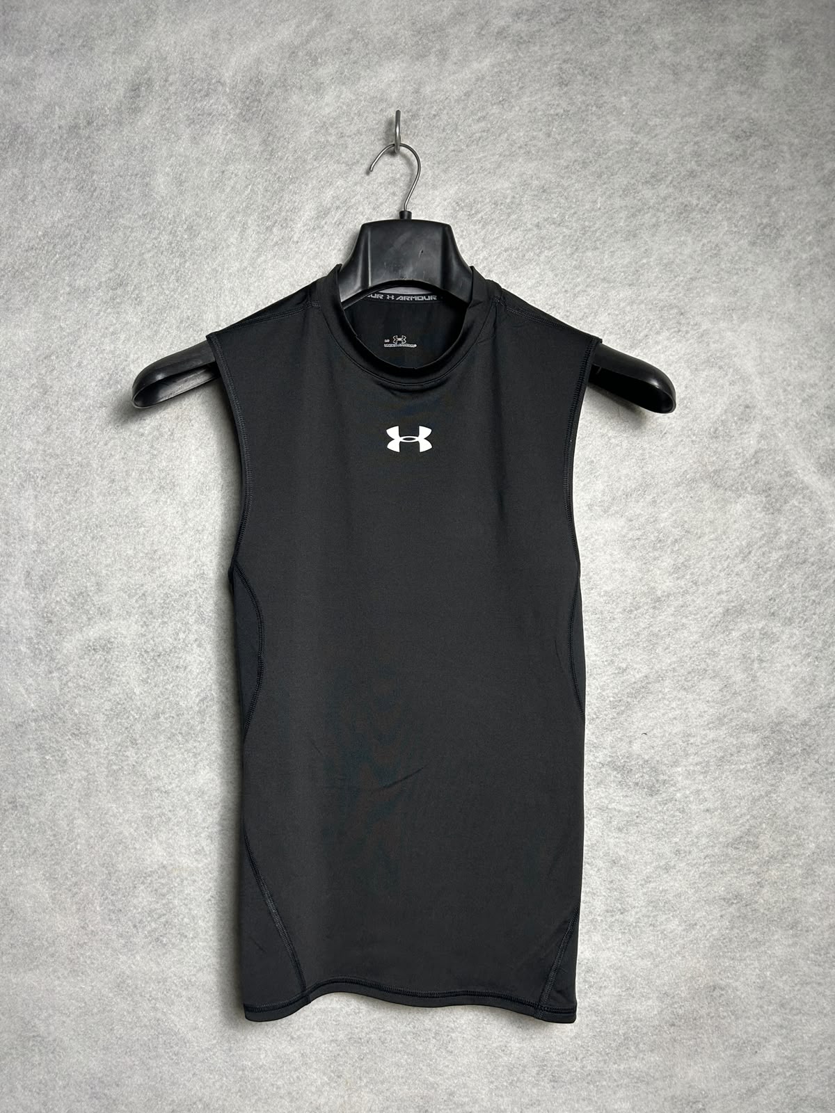 Under Armour Compression Round Neck Heat Gear Black - Large