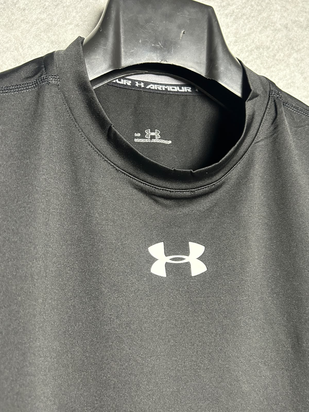 Under Armour Compression Round Neck Heat Gear Black - Large