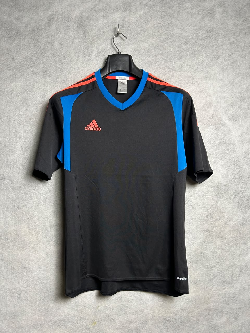 Adidas Black Clima Lite V Neck - Medium