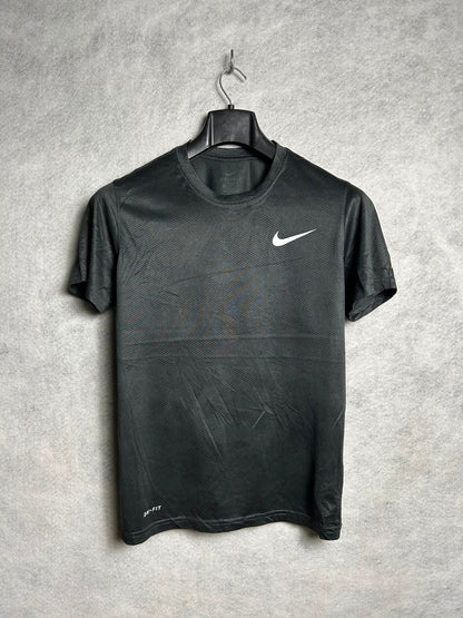 Nike Black Round Neck - Small