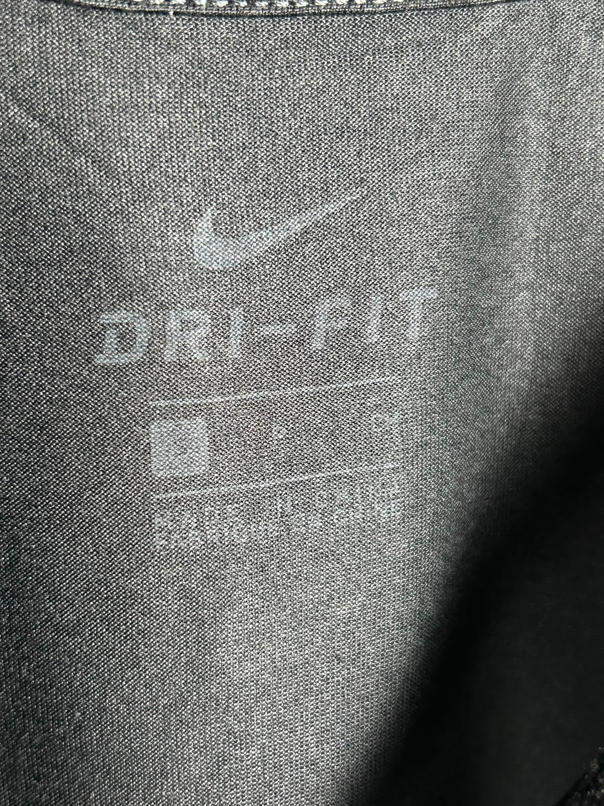 Nike Black Round Neck - Small