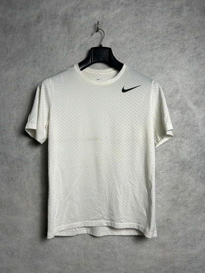 Nike White Round Neck - Medium