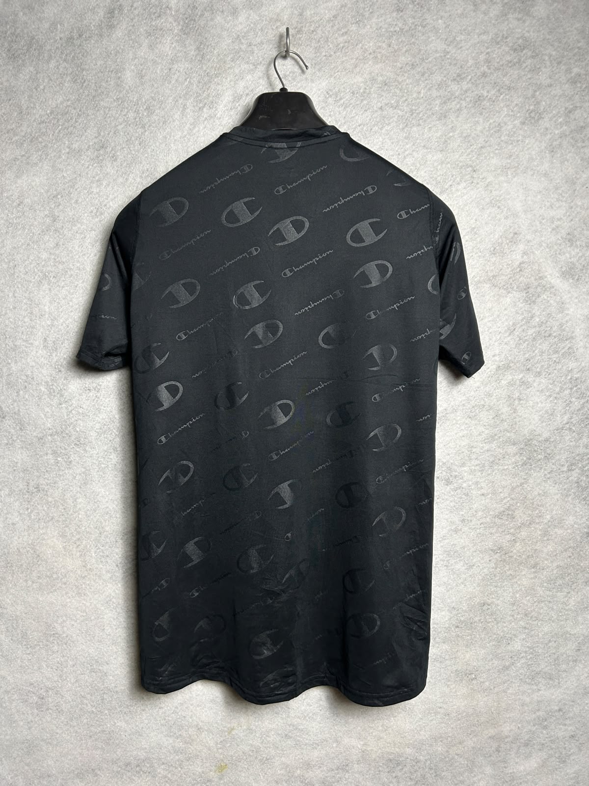 Champion Double Dry Black Round Neck - Medium