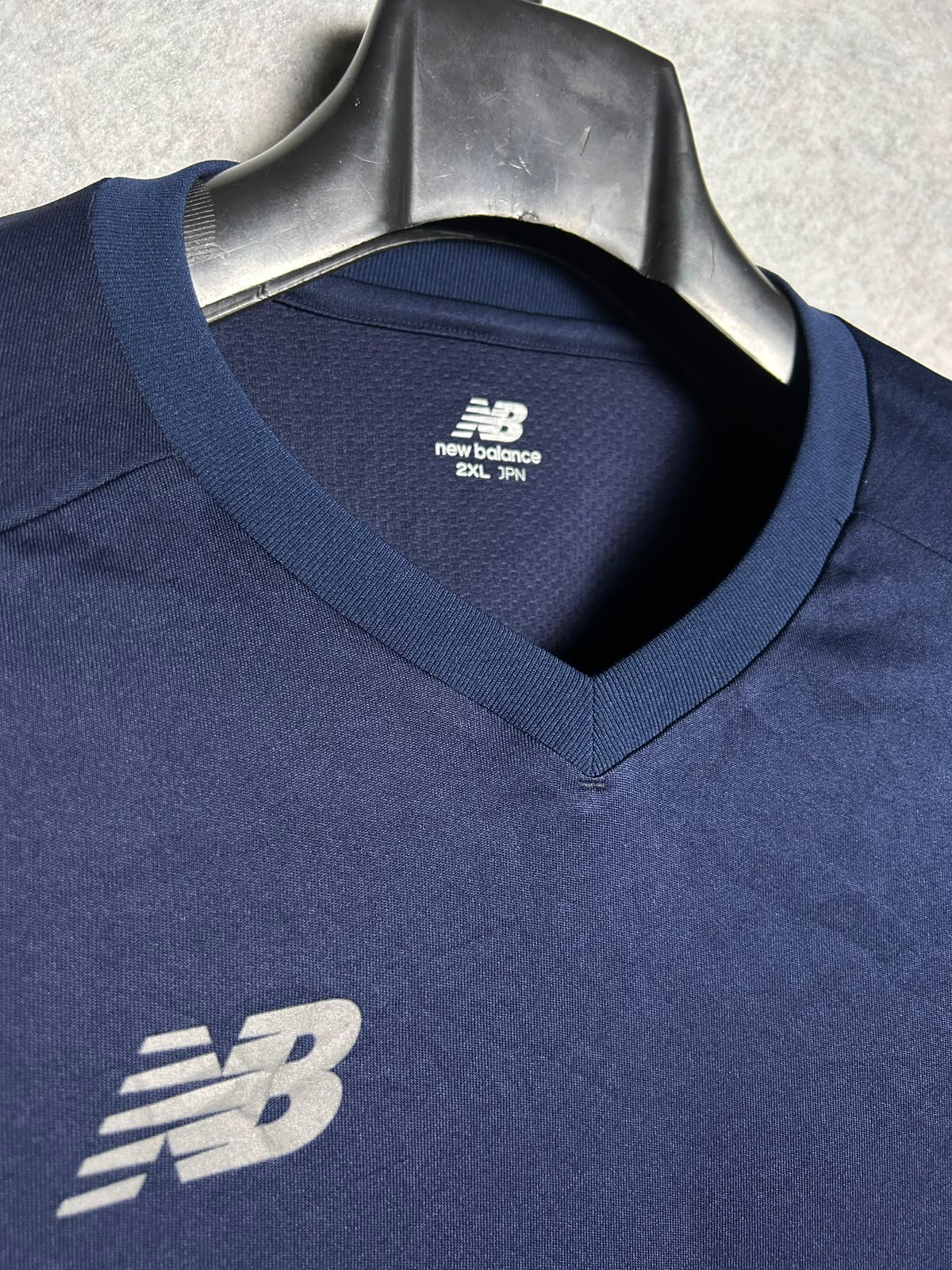 New Balance INk Blue V Neck - XXL